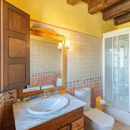 Dom wakacyjny Casa Alval *